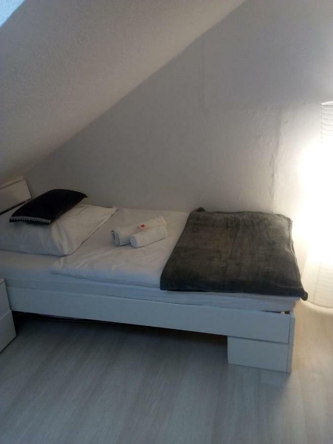 Wunstorferstrasse 89 Apartment *